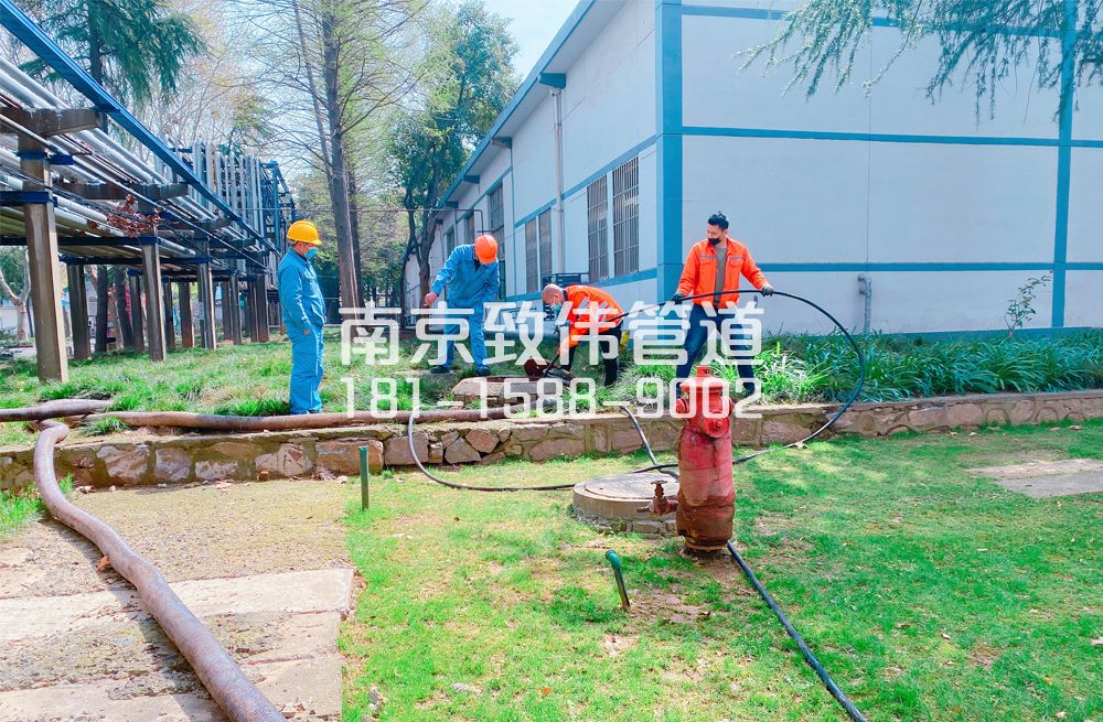 360金山花苑石化工厂管道清洗